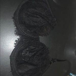 VS lace bra